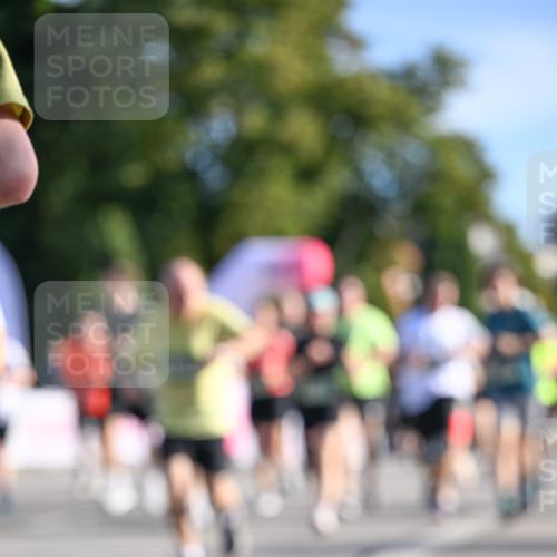 07.09.2025 - BARMER Alsterlauf Dr. Thomas Lammeyer http://msf.ph/oto/8713999 07.09.2025 09:46:33 Laufen  meine-sportfotos.de
