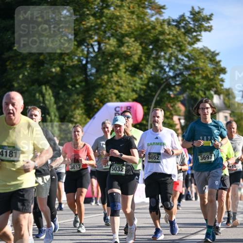 07.09.2025 - BARMER Alsterlauf Dr. Thomas Lammeyer http://msf.ph/oto/8714002 07.09.2025 09:46:34 Laufen 4181, 3012, 5032, 6052, 3697, 4515 meine-sportfotos.de