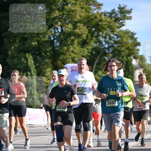 07.09.2025 - BARMER Alsterlauf Dr. Thomas Lammeyer http://msf.ph/oto/8714007 07.09.2025 09:46:35 Laufen 5032, 6052, 2025, 3697, 4515 meine-sportfotos.de