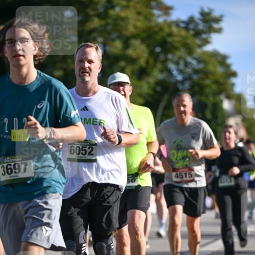 07.09.2025 - BARMER Alsterlauf Dr. Thomas Lammeyer http://msf.ph/oto/8714022 07.09.2025 09:46:37 Laufen 202, 1, 3697, 6052, 4515 meine-sportfotos.de