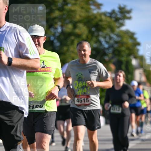 07.09.2025 - BARMER Alsterlauf Dr. Thomas Lammeyer http://msf.ph/oto/8714027 07.09.2025 09:46:38 Laufen 36, 21, 6, 4515, 1913 meine-sportfotos.de