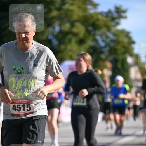 07.09.2025 - BARMER Alsterlauf Dr. Thomas Lammeyer http://msf.ph/oto/8714036 07.09.2025 09:46:39 Laufen 36, 36, 4515, 1313 meine-sportfotos.de