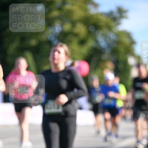 07.09.2025 - BARMER Alsterlauf Dr. Thomas Lammeyer http://msf.ph/oto/8714042 07.09.2025 09:46:40 Laufen  meine-sportfotos.de
