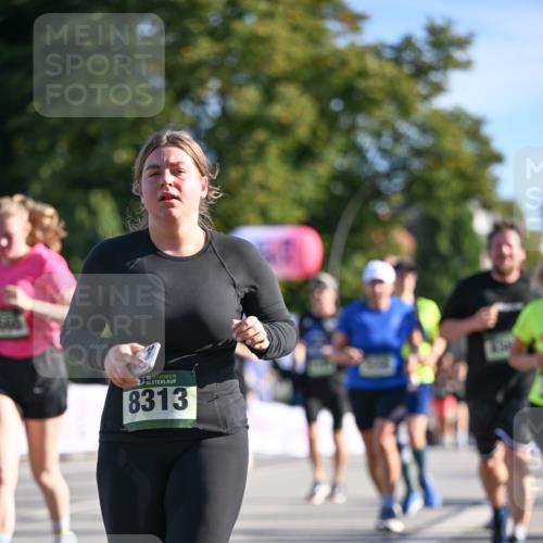 07.09.2025 - BARMER Alsterlauf Dr. Thomas Lammeyer http://msf.ph/oto/8714043 07.09.2025 09:46:41 Laufen 36, 8313 meine-sportfotos.de