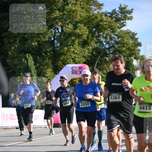 07.09.2025 - BARMER Alsterlauf Dr. Thomas Lammeyer http://msf.ph/oto/8714049 07.09.2025 09:46:42 Laufen 567, 2264, 5674, 8498, 2550, 58, 8361, 8413 meine-sportfotos.de