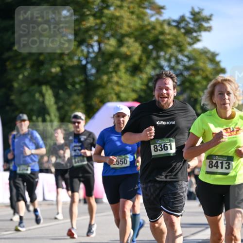 07.09.2025 - BARMER Alsterlauf Dr. Thomas Lammeyer http://msf.ph/oto/8714053 07.09.2025 09:46:42 Laufen 2550, 36, 8361, 8413 meine-sportfotos.de