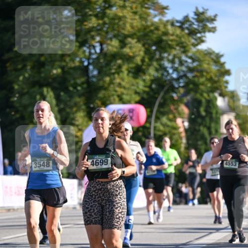 07.09.2025 - BARMER Alsterlauf Dr. Thomas Lammeyer http://msf.ph/oto/8714082 07.09.2025 09:46:48 Laufen 3548, 4699, 4553 meine-sportfotos.de