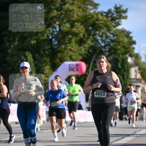 07.09.2025 - BARMER Alsterlauf Dr. Thomas Lammeyer http://msf.ph/oto/8714096 07.09.2025 09:46:50 Laufen 186, 4553 meine-sportfotos.de