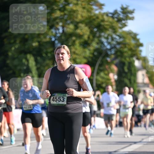 07.09.2025 - BARMER Alsterlauf Dr. Thomas Lammeyer http://msf.ph/oto/8714103 07.09.2025 09:46:51 Laufen 136, 4553 meine-sportfotos.de