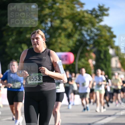 07.09.2025 - BARMER Alsterlauf Dr. Thomas Lammeyer http://msf.ph/oto/8714106 07.09.2025 09:46:52 Laufen 36, 4553 meine-sportfotos.de