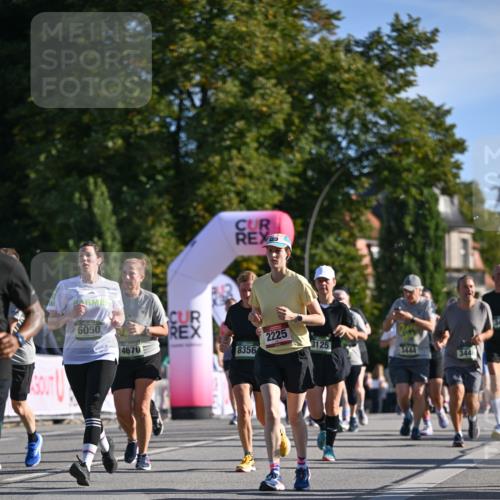 07.09.2025 - BARMER Alsterlauf Dr. Thomas Lammeyer http://msf.ph/oto/8714140 07.09.2025 09:46:58 Laufen 6050, 2225, 4670, 8356, 3125, 3444, 3446, 34 meine-sportfotos.de