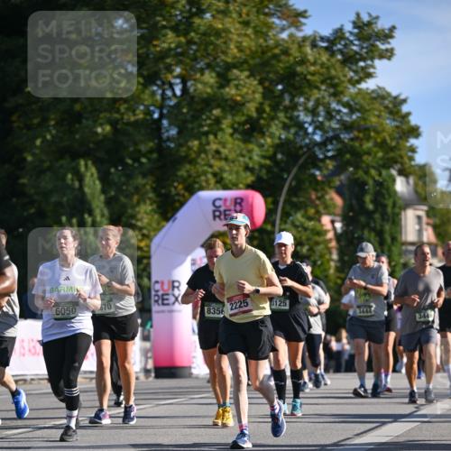 07.09.2025 - BARMER Alsterlauf Dr. Thomas Lammeyer http://msf.ph/oto/8714141 07.09.2025 09:46:58 Laufen 6050, 670, 2225, 3125, 8356, 3444, 3446 meine-sportfotos.de