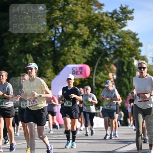 07.09.2025 - BARMER Alsterlauf Dr. Thomas Lammeyer http://msf.ph/oto/8714150 07.09.2025 09:46:59 Laufen 835, 2225, 29, 3125 meine-sportfotos.de