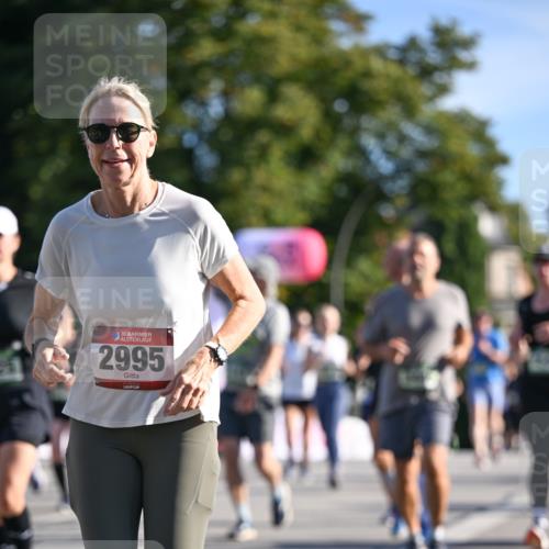 07.09.2025 - BARMER Alsterlauf Dr. Thomas Lammeyer http://msf.ph/oto/8714166 07.09.2025 09:47:02 Laufen 61, 36, 2995 meine-sportfotos.de
