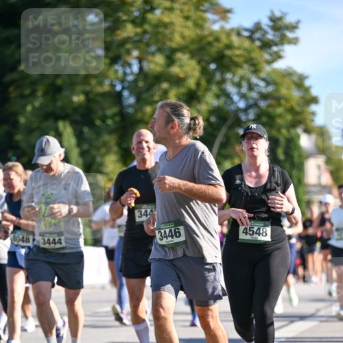 07.09.2025 - BARMER Alsterlauf Dr. Thomas Lammeyer http://msf.ph/oto/8714176 07.09.2025 09:47:04 Laufen 8048, 3444, 344, 3446, 4548 meine-sportfotos.de