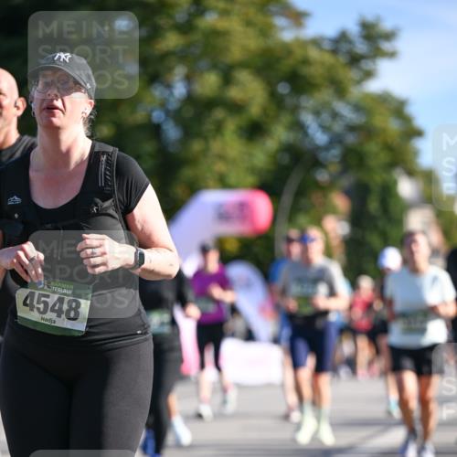 07.09.2025 - BARMER Alsterlauf Dr. Thomas Lammeyer http://msf.ph/oto/8714189 07.09.2025 09:47:06 Laufen 4548 meine-sportfotos.de