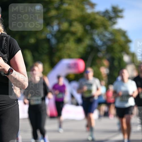 07.09.2025 - BARMER Alsterlauf Dr. Thomas Lammeyer http://msf.ph/oto/8714192 07.09.2025 09:47:06 Laufen  meine-sportfotos.de
