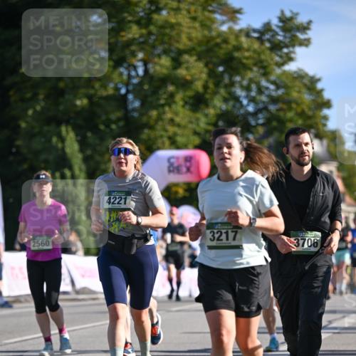 07.09.2025 - BARMER Alsterlauf Dr. Thomas Lammeyer http://msf.ph/oto/8714201 07.09.2025 09:47:08 Laufen 2560, 4221, 3217, 3706 meine-sportfotos.de