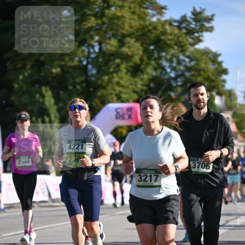 07.09.2025 - BARMER Alsterlauf Dr. Thomas Lammeyer http://msf.ph/oto/8714202 07.09.2025 09:47:08 Laufen 2560, 4221, 3217, 3706 meine-sportfotos.de