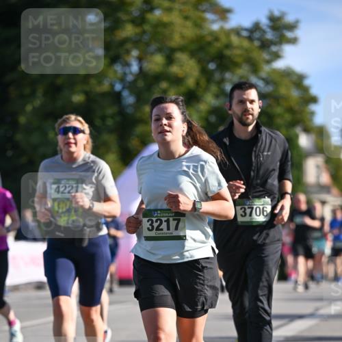 07.09.2025 - BARMER Alsterlauf Dr. Thomas Lammeyer http://msf.ph/oto/8714206 07.09.2025 09:47:09 Laufen 4221, 136, 3217, 3706 meine-sportfotos.de