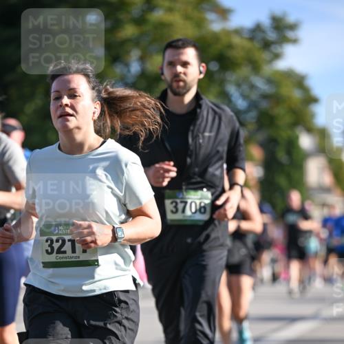 07.09.2025 - BARMER Alsterlauf Dr. Thomas Lammeyer http://msf.ph/oto/8714212 07.09.2025 09:47:10 Laufen 36, 321, 3706 meine-sportfotos.de
