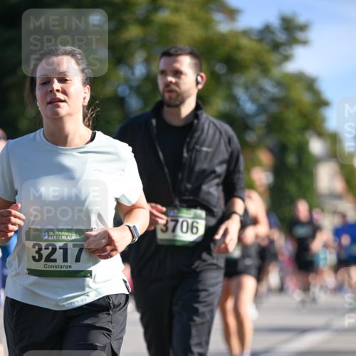 07.09.2025 - BARMER Alsterlauf Dr. Thomas Lammeyer http://msf.ph/oto/8714213 07.09.2025 09:47:10 Laufen 36, 3217, 3706 meine-sportfotos.de