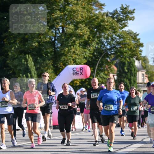 07.09.2025 - BARMER Alsterlauf Dr. Thomas Lammeyer http://msf.ph/oto/8714233 07.09.2025 09:47:14 Laufen 3086, 308, 4100, 2321, 2343, 4734, 4725, 41 meine-sportfotos.de