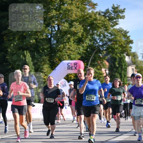 07.09.2025 - BARMER Alsterlauf Dr. Thomas Lammeyer http://msf.ph/oto/8714238 07.09.2025 09:47:15 Laufen 3085, 725, 4734, 3430, 4136, 2321 meine-sportfotos.de