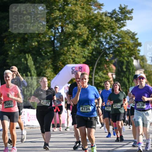 07.09.2025 - BARMER Alsterlauf Dr. Thomas Lammeyer http://msf.ph/oto/8714242 07.09.2025 09:47:15 Laufen 3085, 2321, 4725, 4136, 4734, 3430 meine-sportfotos.de