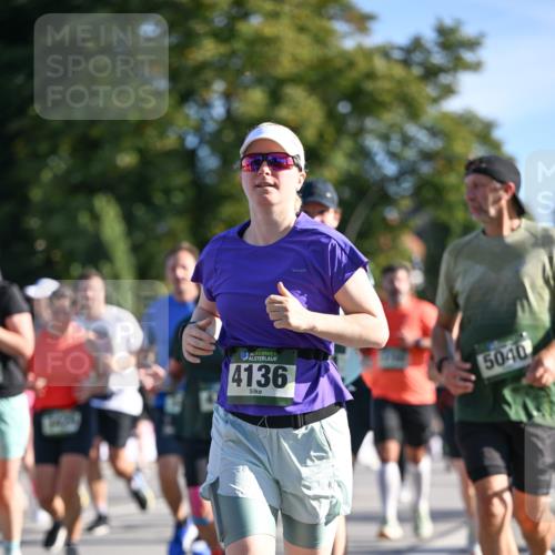07.09.2025 - BARMER Alsterlauf Dr. Thomas Lammeyer http://msf.ph/oto/8714263 07.09.2025 09:47:19 Laufen 36, 4136, 5040 meine-sportfotos.de