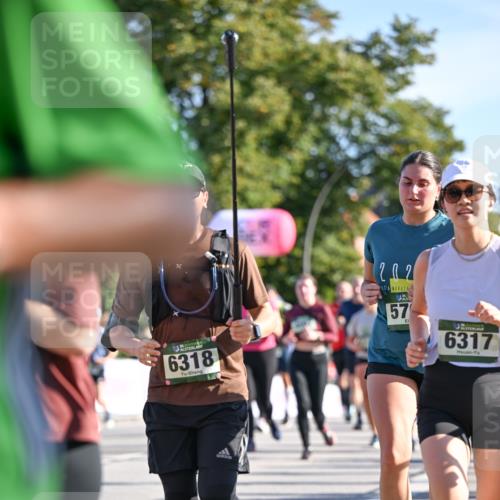 07.09.2025 - BARMER Alsterlauf Dr. Thomas Lammeyer http://msf.ph/oto/8714282 07.09.2025 09:47:23 Laufen 6, 6318, 202, 57, 6317 meine-sportfotos.de