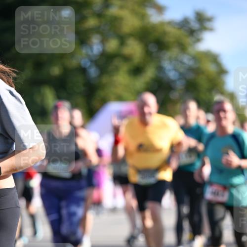 07.09.2025 - BARMER Alsterlauf Dr. Thomas Lammeyer http://msf.ph/oto/8714319 07.09.2025 09:47:29 Laufen  meine-sportfotos.de