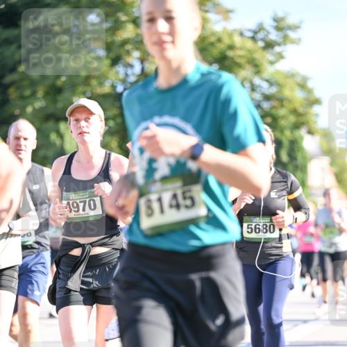 07.09.2025 - BARMER Alsterlauf Dr. Thomas Lammeyer http://msf.ph/oto/8714337 07.09.2025 09:47:32 Laufen 36, 1970, 8145, 5680 meine-sportfotos.de