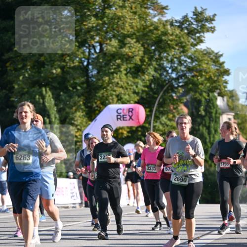 07.09.2025 - BARMER Alsterlauf Dr. Thomas Lammeyer http://msf.ph/oto/8714355 07.09.2025 09:47:35 Laufen 223, 6263, 3333, 579, 2690, 5795 meine-sportfotos.de