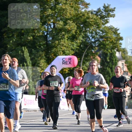 07.09.2025 - BARMER Alsterlauf Dr. Thomas Lammeyer http://msf.ph/oto/8714357 07.09.2025 09:47:35 Laufen 6263, 2232, 333, 633, 2690, 5795 meine-sportfotos.de