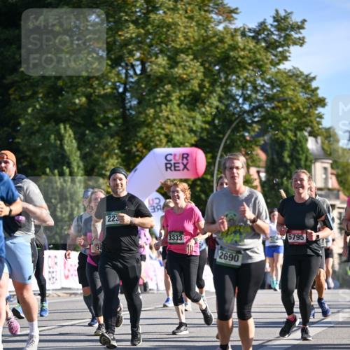 07.09.2025 - BARMER Alsterlauf Dr. Thomas Lammeyer http://msf.ph/oto/8714360 07.09.2025 09:47:35 Laufen 223, 3333, 2690, 5795 meine-sportfotos.de