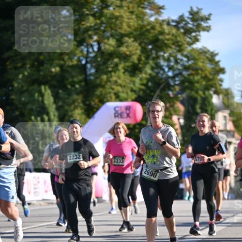 07.09.2025 - BARMER Alsterlauf Dr. Thomas Lammeyer http://msf.ph/oto/8714361 07.09.2025 09:47:36 Laufen 2232, 3333, 2690, 579 meine-sportfotos.de