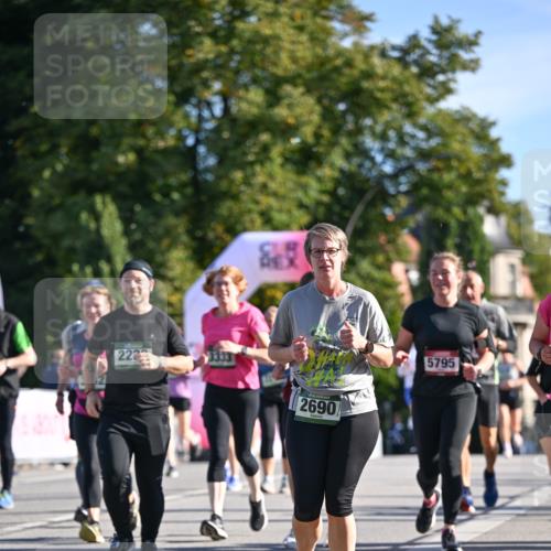 07.09.2025 - BARMER Alsterlauf Dr. Thomas Lammeyer http://msf.ph/oto/8714362 07.09.2025 09:47:36 Laufen 223, 2690, 5795 meine-sportfotos.de