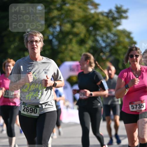 07.09.2025 - BARMER Alsterlauf Dr. Thomas Lammeyer http://msf.ph/oto/8714374 07.09.2025 09:47:38 Laufen 2690, 36, 5735 meine-sportfotos.de