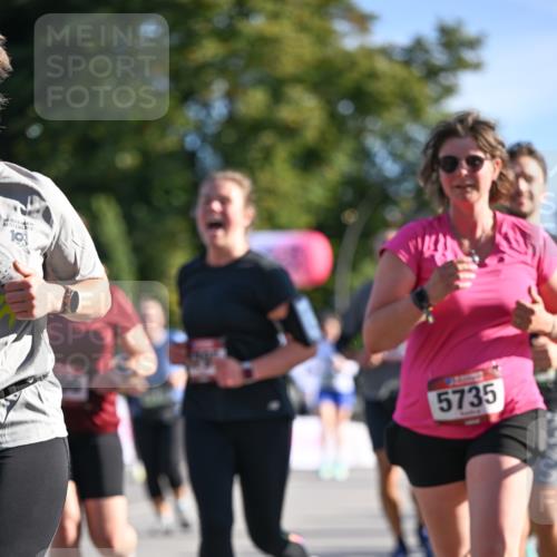 07.09.2025 - BARMER Alsterlauf Dr. Thomas Lammeyer http://msf.ph/oto/8714380 07.09.2025 09:47:39 Laufen 5735 meine-sportfotos.de