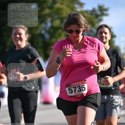 07.09.2025 - BARMER Alsterlauf Dr. Thomas Lammeyer http://msf.ph/oto/8714383 07.09.2025 09:47:39 Laufen 579, 36, 5735 meine-sportfotos.de
