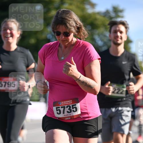 07.09.2025 - BARMER Alsterlauf Dr. Thomas Lammeyer http://msf.ph/oto/8714385 07.09.2025 09:47:40 Laufen 5795, 1636, 5735 meine-sportfotos.de