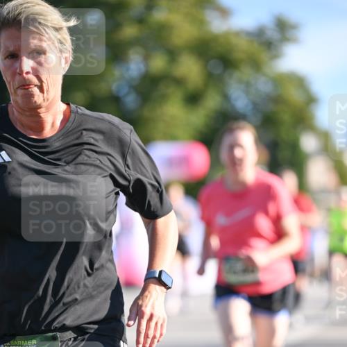07.09.2025 - BARMER Alsterlauf Dr. Thomas Lammeyer http://msf.ph/oto/8714401 07.09.2025 09:47:43 Laufen 712 meine-sportfotos.de