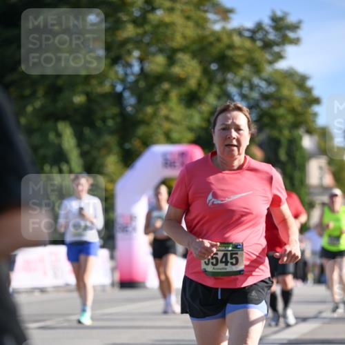 07.09.2025 - BARMER Alsterlauf Dr. Thomas Lammeyer http://msf.ph/oto/8714403 07.09.2025 09:47:43 Laufen 3545 meine-sportfotos.de