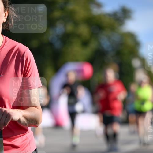 07.09.2025 - BARMER Alsterlauf Dr. Thomas Lammeyer http://msf.ph/oto/8714413 07.09.2025 09:47:45 Laufen  meine-sportfotos.de
