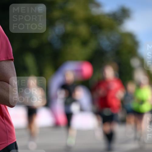 07.09.2025 - BARMER Alsterlauf Dr. Thomas Lammeyer http://msf.ph/oto/8714414 07.09.2025 09:47:45 Laufen  meine-sportfotos.de