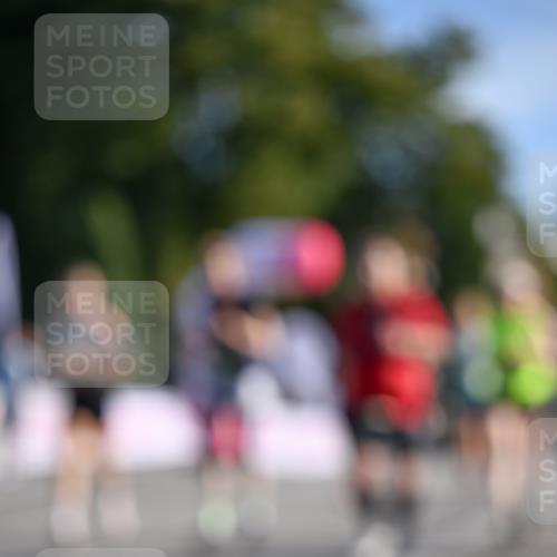 07.09.2025 - BARMER Alsterlauf Dr. Thomas Lammeyer http://msf.ph/oto/8714416 07.09.2025 09:47:45 Laufen  meine-sportfotos.de