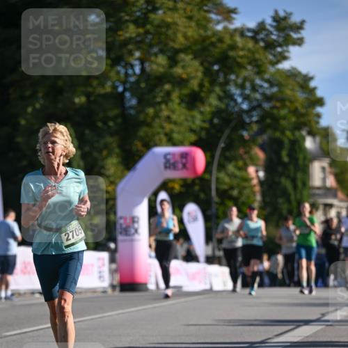 07.09.2025 - BARMER Alsterlauf Dr. Thomas Lammeyer http://msf.ph/oto/8714452 07.09.2025 09:47:51 Laufen 2705 meine-sportfotos.de