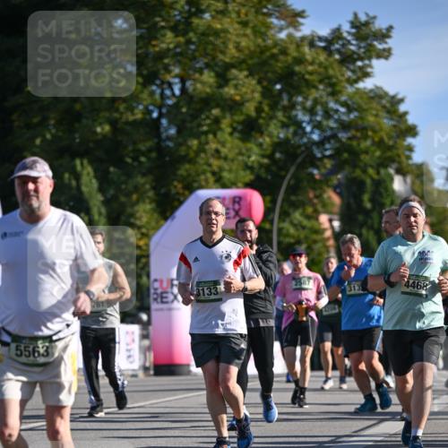 07.09.2025 - BARMER Alsterlauf Dr. Thomas Lammeyer http://msf.ph/oto/8714487 07.09.2025 09:47:59 Laufen 5563, 2380, 3133, 2587, 313, 4468 meine-sportfotos.de