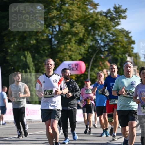 07.09.2025 - BARMER Alsterlauf Dr. Thomas Lammeyer http://msf.ph/oto/8714492 07.09.2025 09:48:00 Laufen 3133, 3761, 31, 2020, 3161, 4468, 82 meine-sportfotos.de